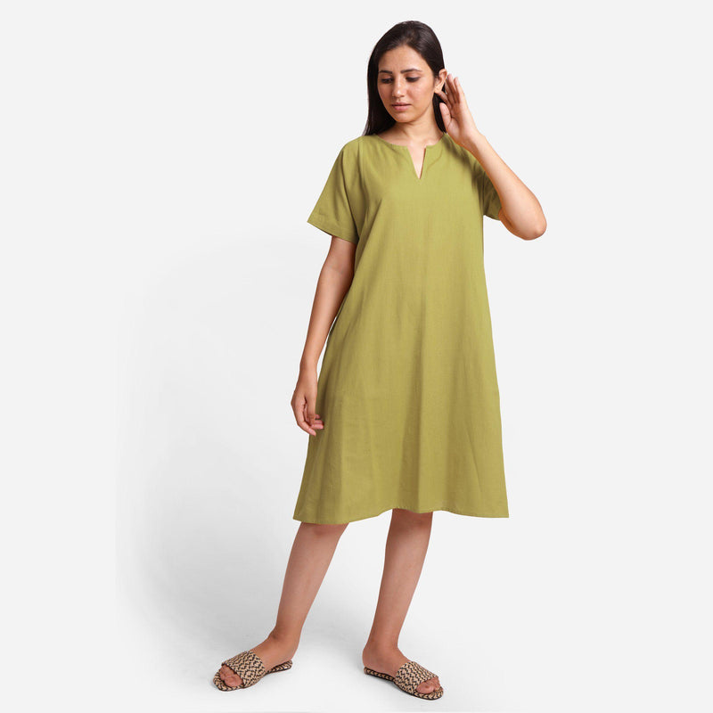 Front View of a Model wearing Green Cotton Flax Anti-Fit Dress