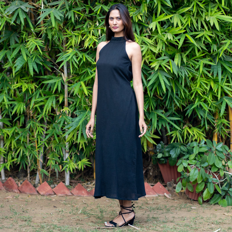 Black Crinkled Cotton Flax Halter Neck Maxi Dress