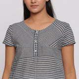 Black and White Checks Yarn Dyed Cotton Round Neck High-Low Top