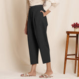 Black Cotton Flax High-Rise Pegged Chino Pant