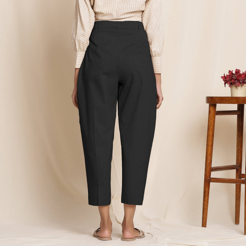 Black Cotton Flax High-Rise Pegged Chino Pant