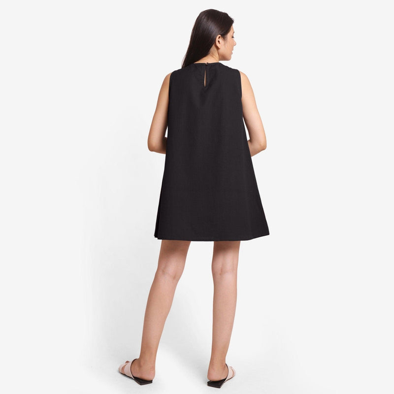 Back View of a Model wearing Black Cotton Flax Kangaroo Pocket Dress