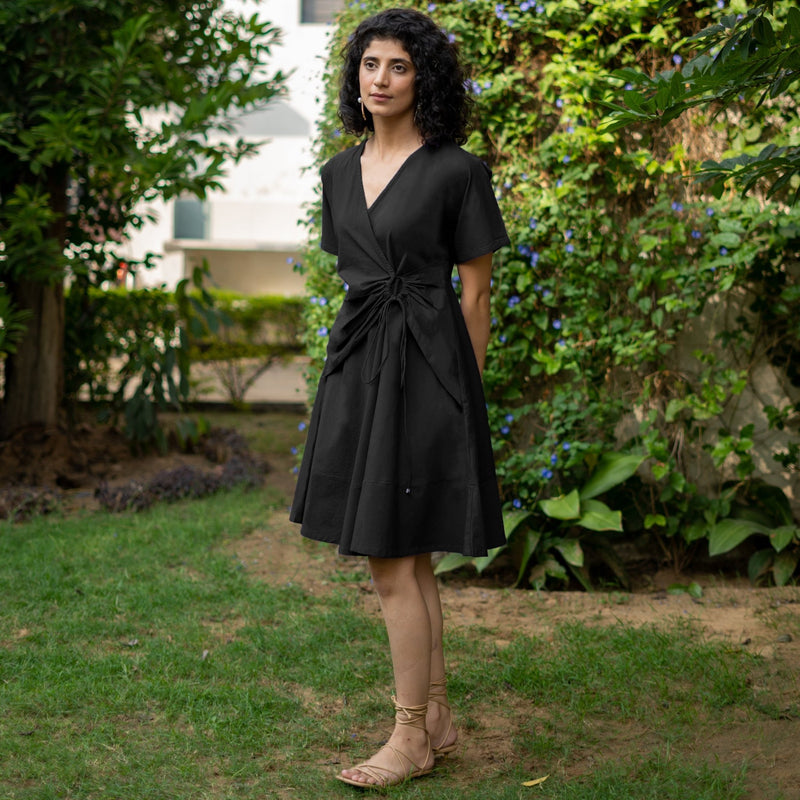 Black Cotton Poplin Drop Shoulder Sleeves Knee Length Wrap Dress