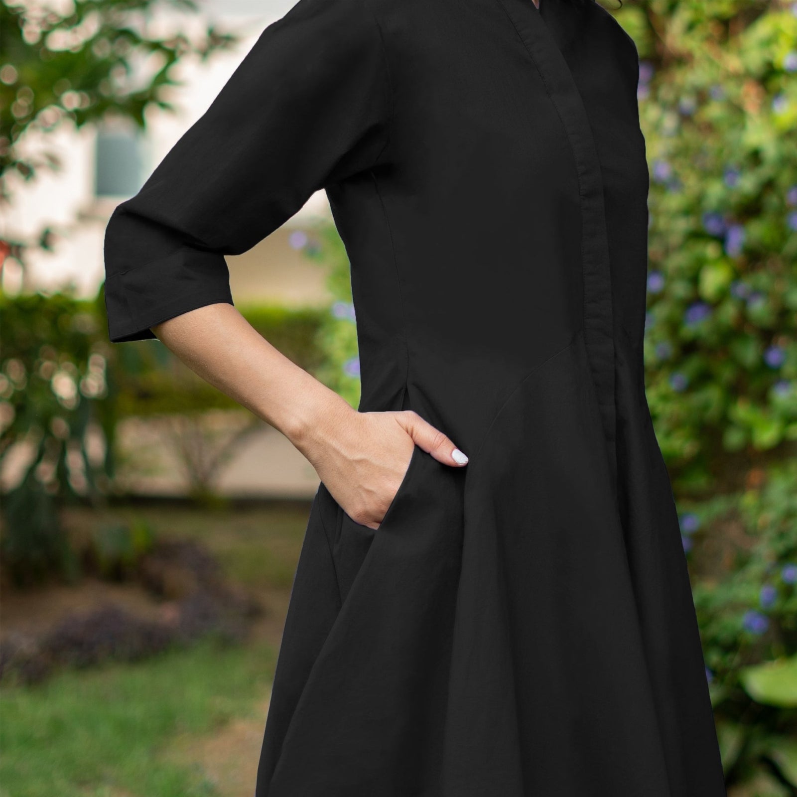 Black Cotton Poplin Fit and Flare Short Button-Down Shirt Dress 42" / Tall (5'7" and above) Black Cotton Poplin Fit and Flare Short Button-Down Shirt Dress 42" / Tall (5'7" and above)