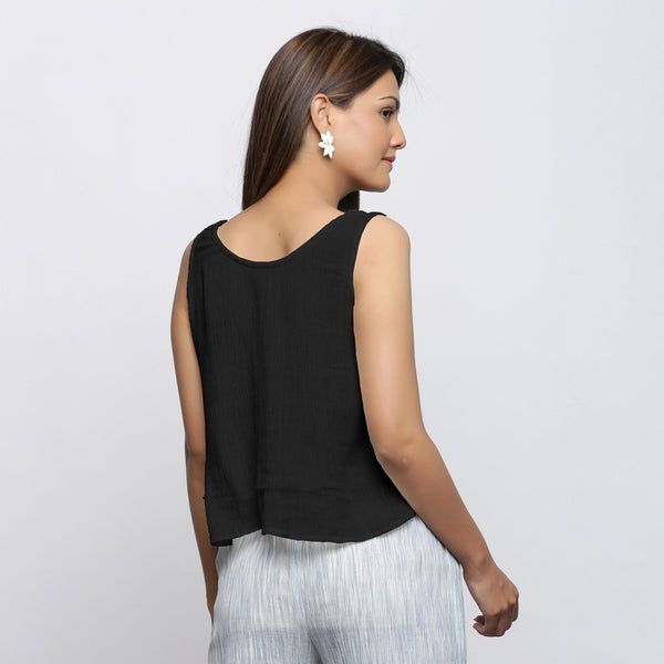 Black Crinkled Cotton Flax Round Neck Sleeveless Top