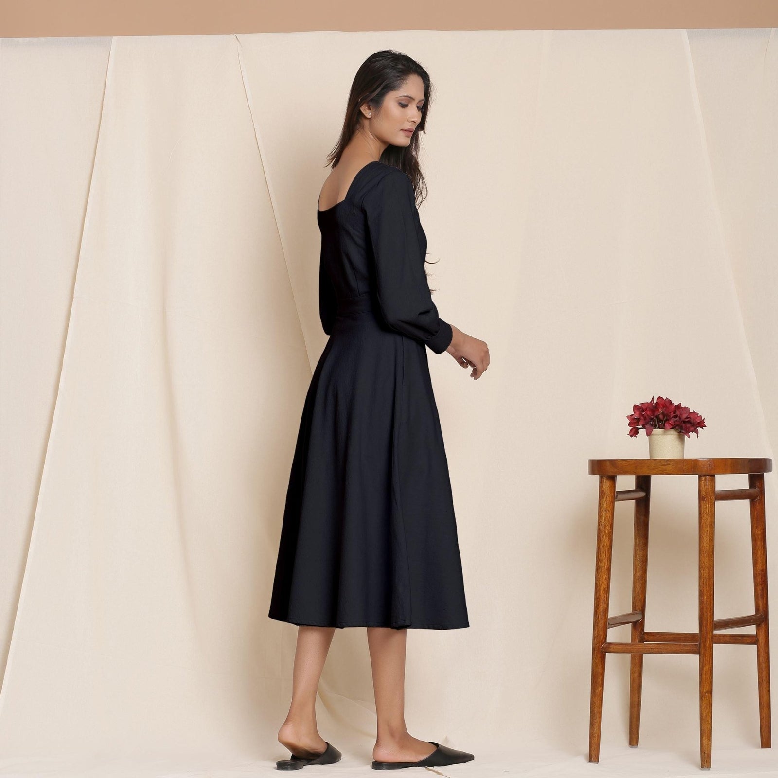 Black Warm Cotton Flannel Fit and Flare Midi Dress 44" / Tall (5'7" and above) Black Warm Cotton Flannel Fit and Flare Midi Dress 44" / Tall (5'7" and above)