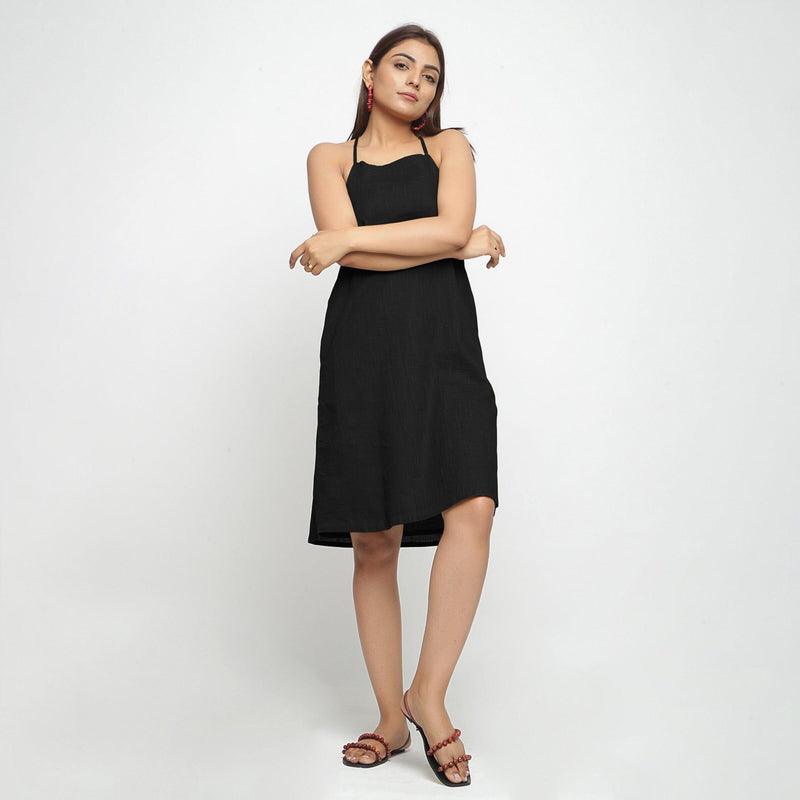 Black Knee Length 100% Cotton Criss-Cross Dress 34" / Petite (5'1" and below) Black Knee Length 100% Cotton Criss-Cross Dress 34" / Petite (5'1" and below)