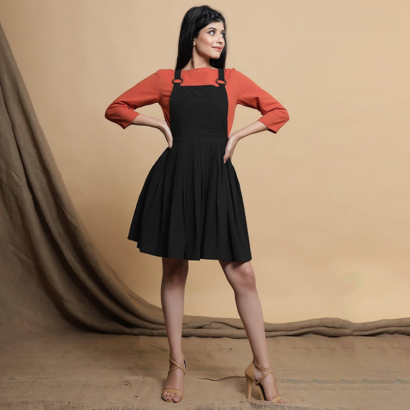 Black Pleated Cotton Flax Criss-Cross Back Short Dress 42" / Custom Height (Free) Black Pleated Cotton Flax Criss-Cross Back Short Dress 42" / Custom Height (Free)