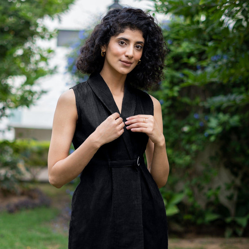 Black Warm Cotton Corduroy Sleeveless Midi Blazer Dress 68 Black Warm Cotton Corduroy Sleeveless Midi Blazer Dress 68