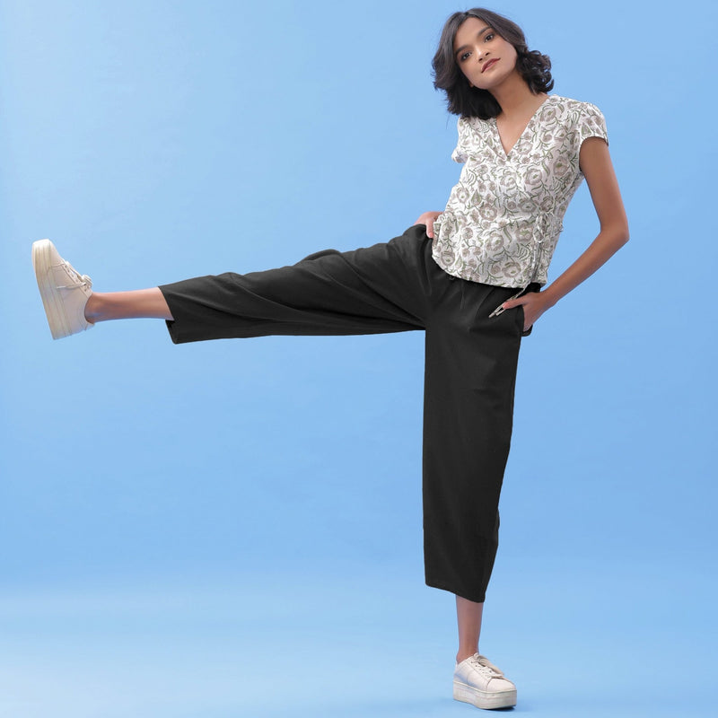 Black Cotton Flax Elasticated Paneled Pant