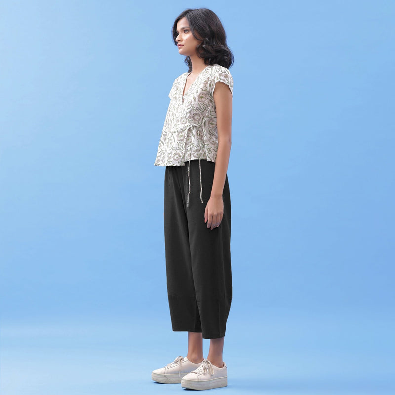 Black Cotton Flax Elasticated Paneled Pant