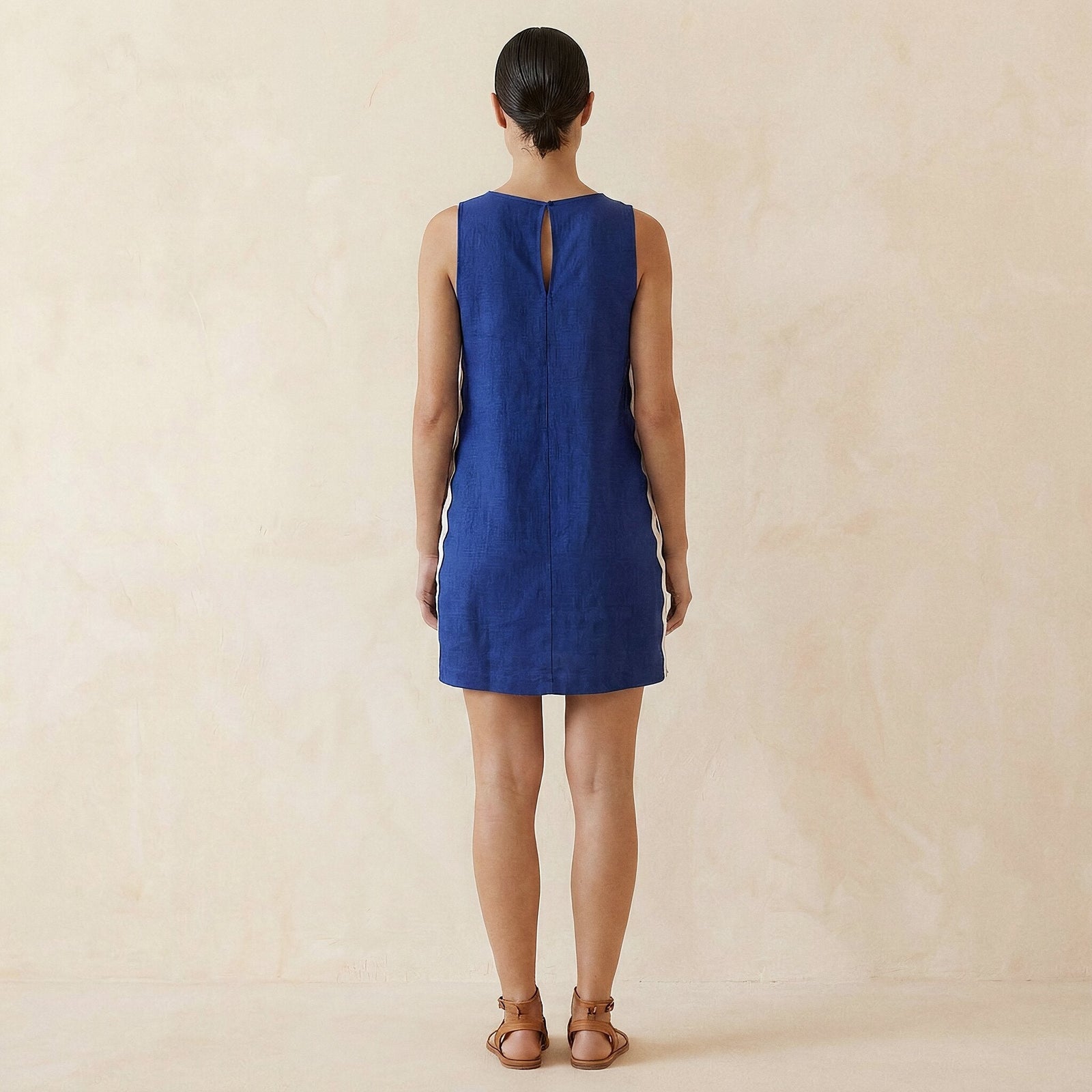 button-back shift dress in beauchamps linen Women's 100% Linen Shift Mini Dress | Women's Dresses & Jumpsuits