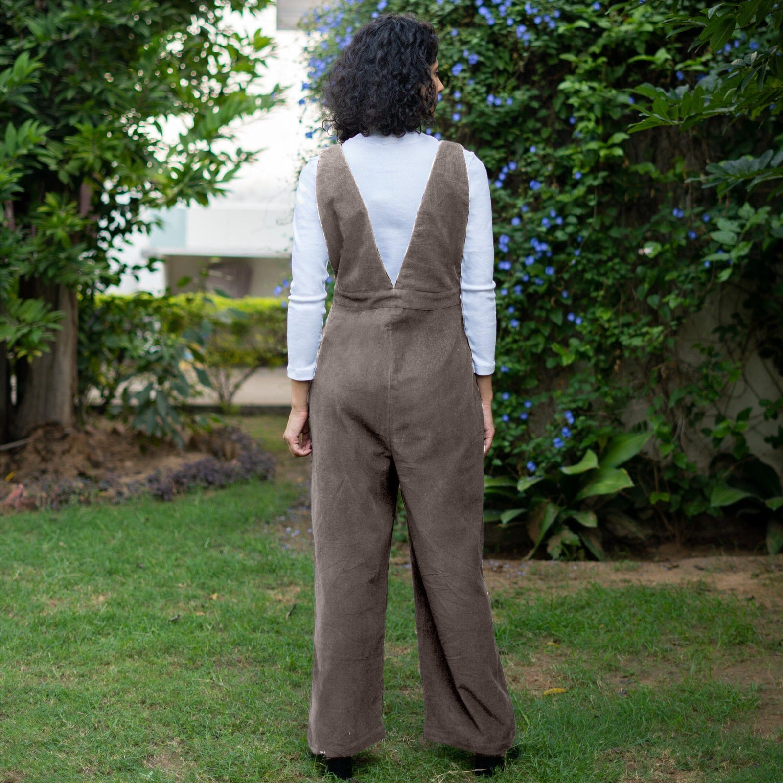 クラネ　CORDUROY JUMPSUIT Brixton Women's Utility Jumpsuit in color Golden Brown Cord