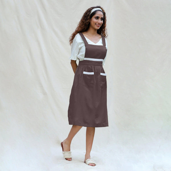 Brown Cotton Flax Comfort Fit Apron 46" / Custom Height (Free) Brown Cotton Flax Comfort Fit Apron 46" / Custom Height (Free)