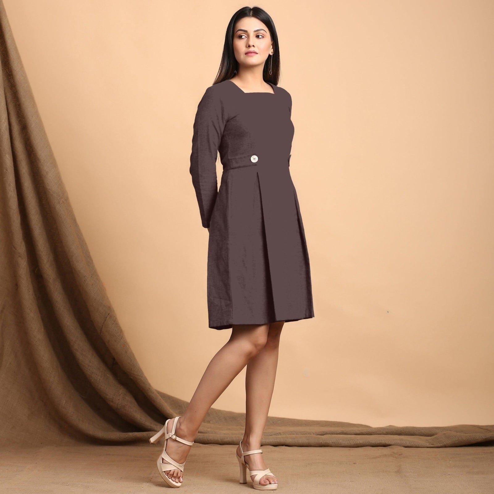 Brown Cotton Flax Square Neck Pleated Short Dress Custom Size (Free) / Regular (5'2" - 5'6") Brown Cotton Flax Square Neck Pleated Short Dress Custom Size (Free) / Regular (5'2" - 5'6")