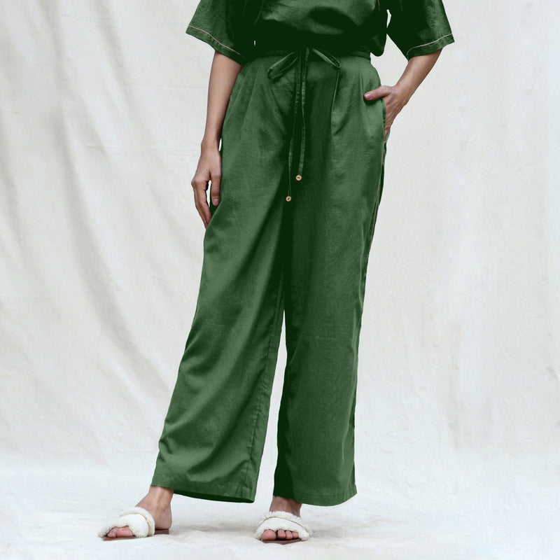 Dark Green 100% Cotton Solid Mid-Rise Elasticated Pant