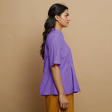 Right View of a Model wearing Lavender Mangalgiri Cotton Godet Top