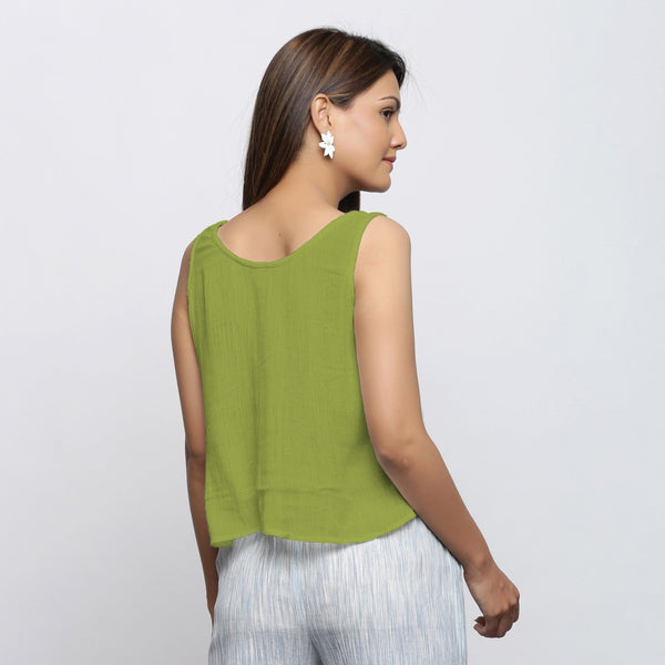 Leaf Green Crinkled Cotton Flax Round Neck Sleeveless Top
