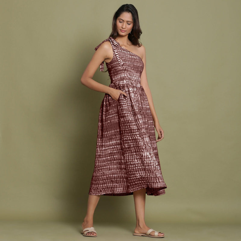 one shoulder tie dye dress Maroon Shibori Tie-Dye Cotton One-Shoulder Gathered Midi Dress 46" / Custom Height (Free)