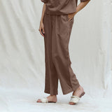 Mud Brown 100% Cotton Solid Mid-Rise Elasticated Pant