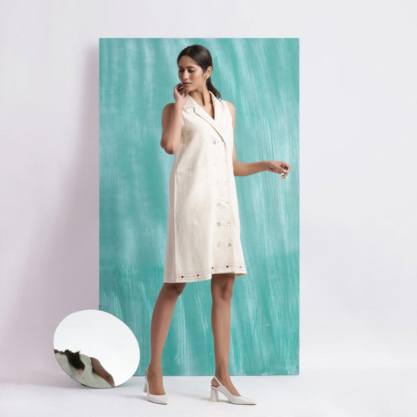 Right View of a Model wearing Undyed Button-Down Hand Mirror Work Dress