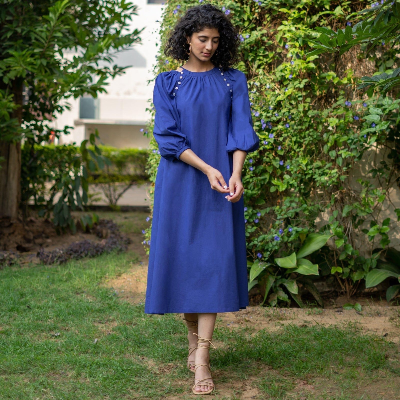 Royal Blue Cotton Poplin A-Line Detachable Sleeve Flared Midi Dress 50