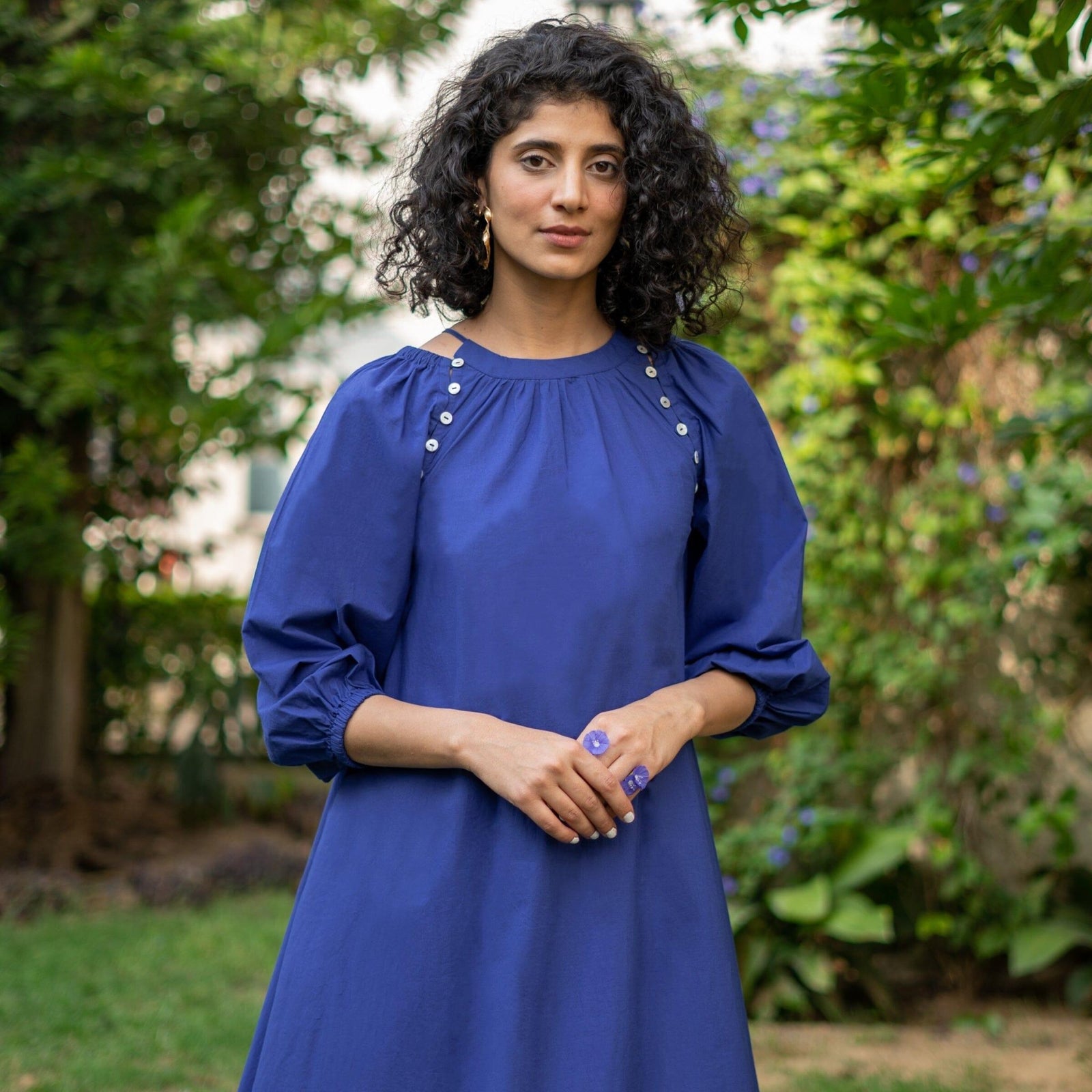 Buy Royal Blue Cotton Poplin A-Line Detachable Sleeve Flared Midi Dress Online at SeamsFriendly Buy Royal Blue Cotton Poplin A-Line Detachable Sleeve Flared Midi Dress Online at SeamsFriendly
