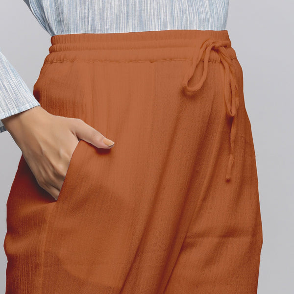Rust Crinkled Cotton Flax Elasticated Mid-Rise Tapered Pant
