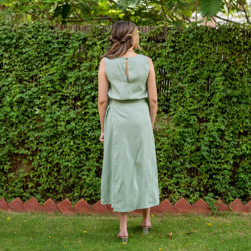 Smoke Green Cotton A-Line Sheath Midi Wrap Dress 26" / Regular (5'2" - 5'6") Smoke Green Cotton A-Line Sheath Midi Wrap Dress 26" / Regular (5'2" - 5'6")