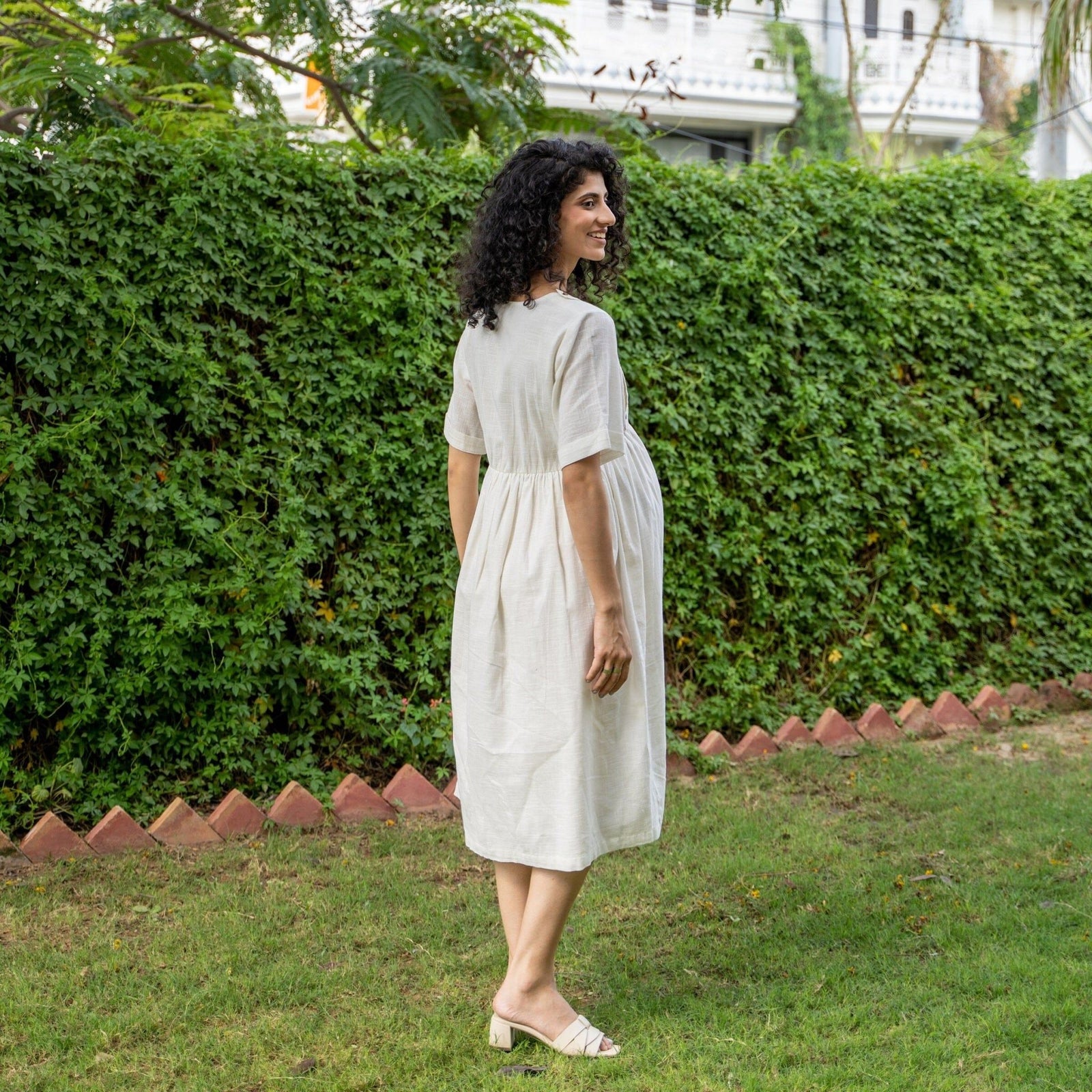 White 100% Cotton Button-Down Knee Length Pre and Post Maternity Dress 34