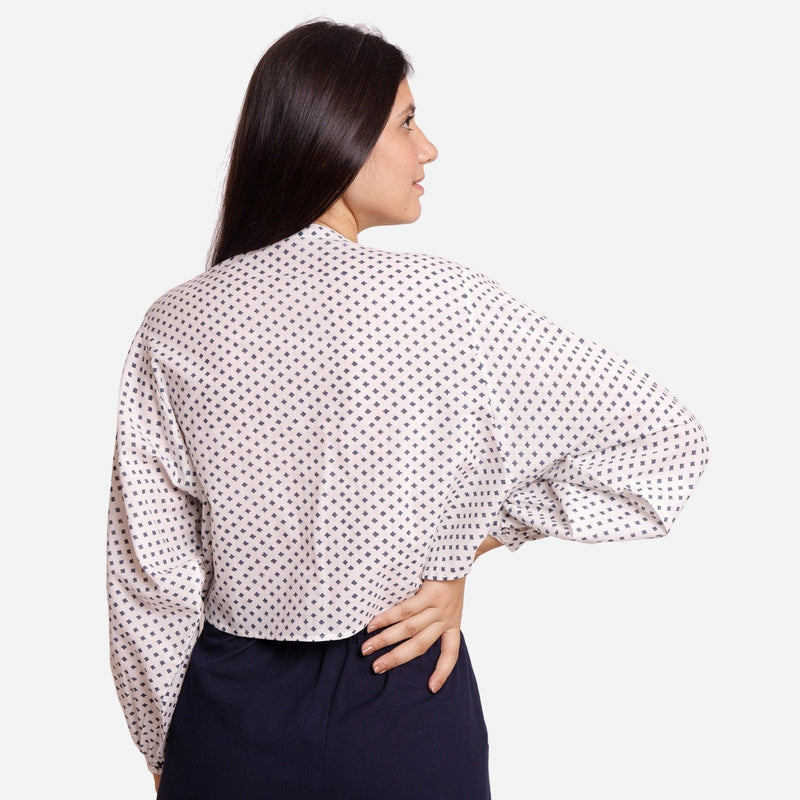 Back View of a Model wearing Geometric Pattern Batwing Sleeve Shirt