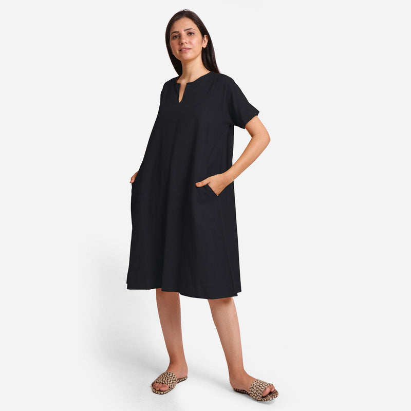Front View of a Model wearing Black Cotton Flax Anti-Fit Dress