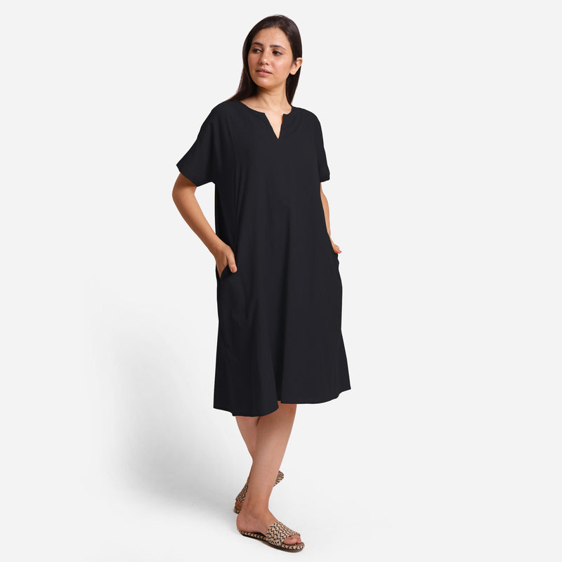 Front View of a Model wearing Black Cotton Flax Anti-Fit Dress