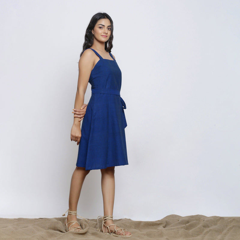 Right View of a Model wearing Blue Handspun Knee Length Dress