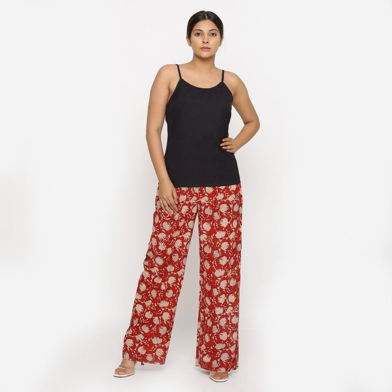 Front View of a Model wearing Cotton Flax Spaghetti Top and Printed Pant Set