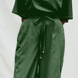 Dark Green 100% Cotton Solid Mid-Rise Elasticated Pant