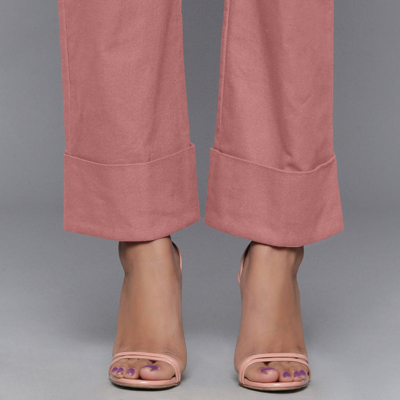 Close View of a Model Wearing English Rose Flannel Rolled-Up Straight Pant