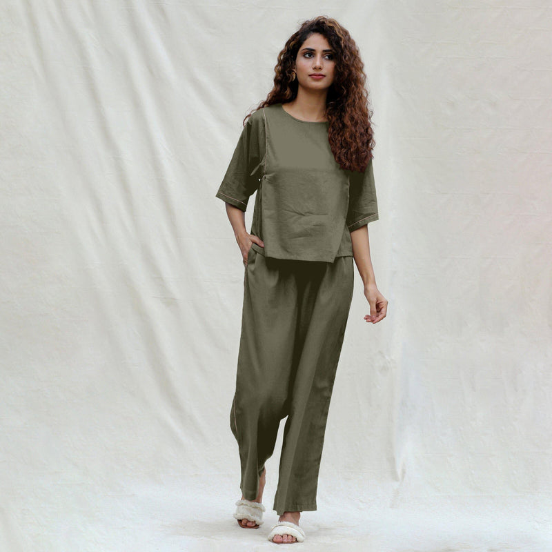 Light Green 100% Cotton Solid Mid-Rise Elasticated Pant