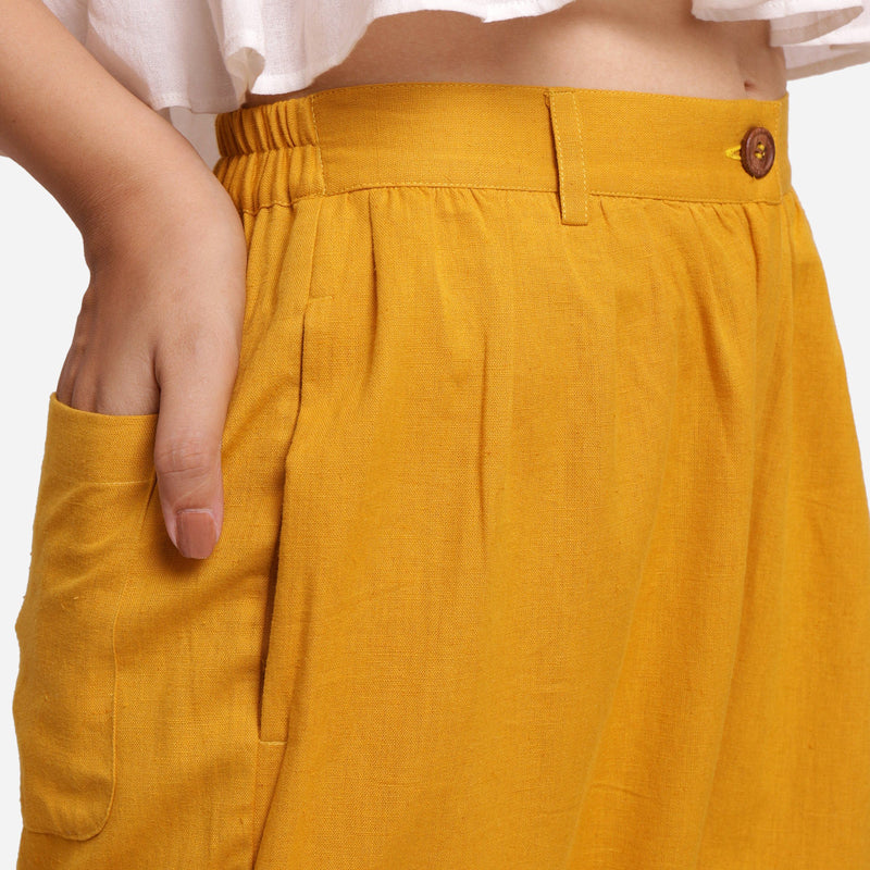 Right Detail of a Model wearing Cotton Flax Wide Legged Straight Pant