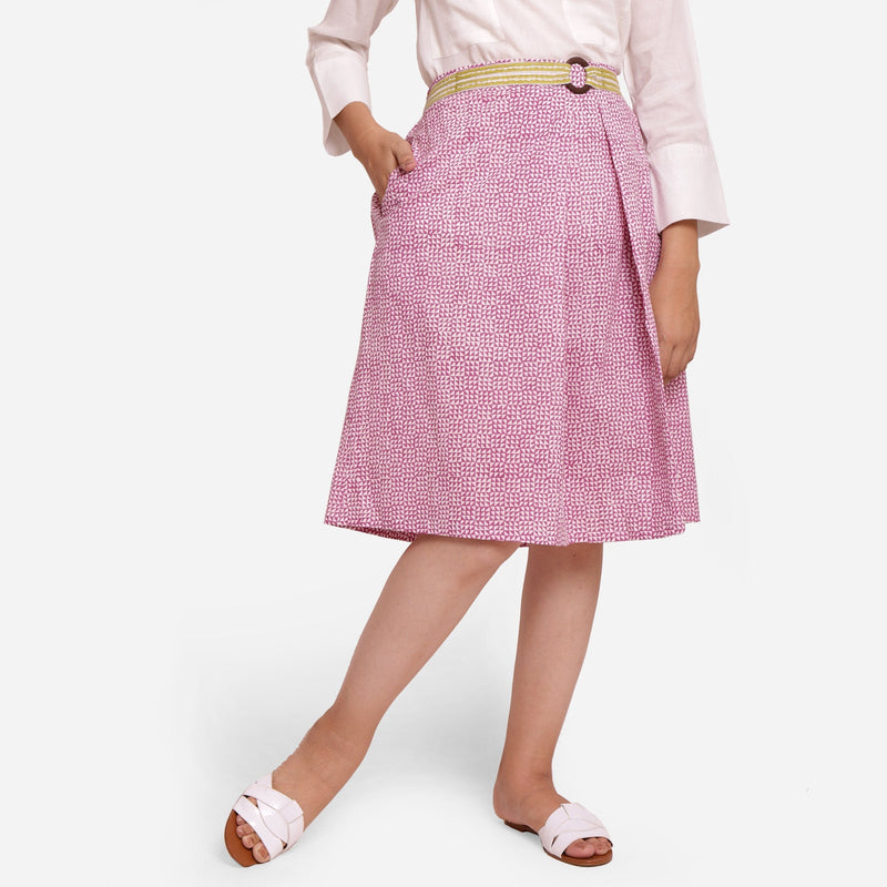 Right View of a Model wearing Wine Block Print Cotton Knee Length Pleated Skirt