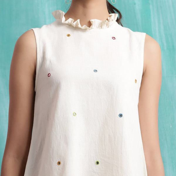Front Detail of a Model wearing Undyed Mirror Work Sleeveless Top