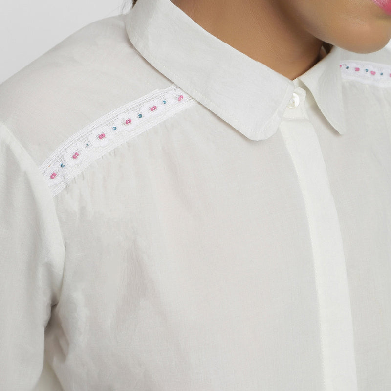 Front Detail of a Model wearing White Organic Cotton Lined Peter Pan Gathered Top